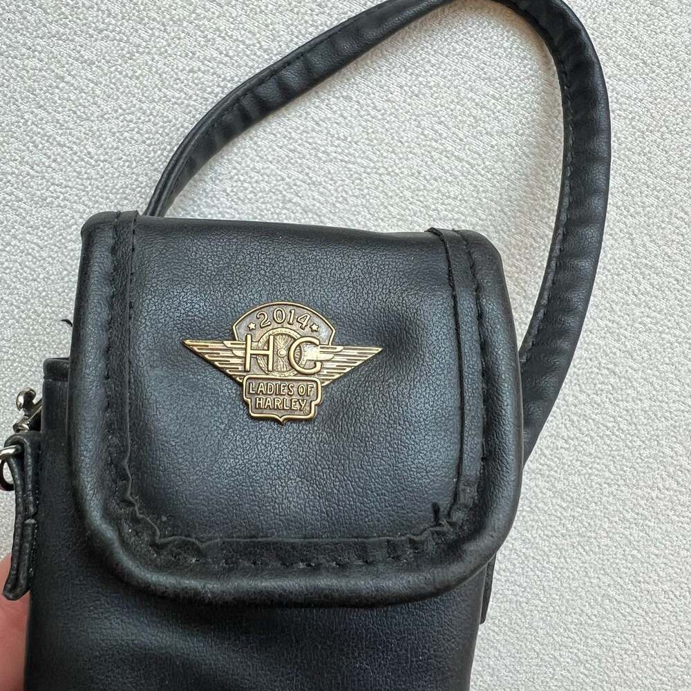 Harley-Davidson Ladies of Harley 2014 Leather Belt Pouch with Wrist Strap - Picture 2 of 6